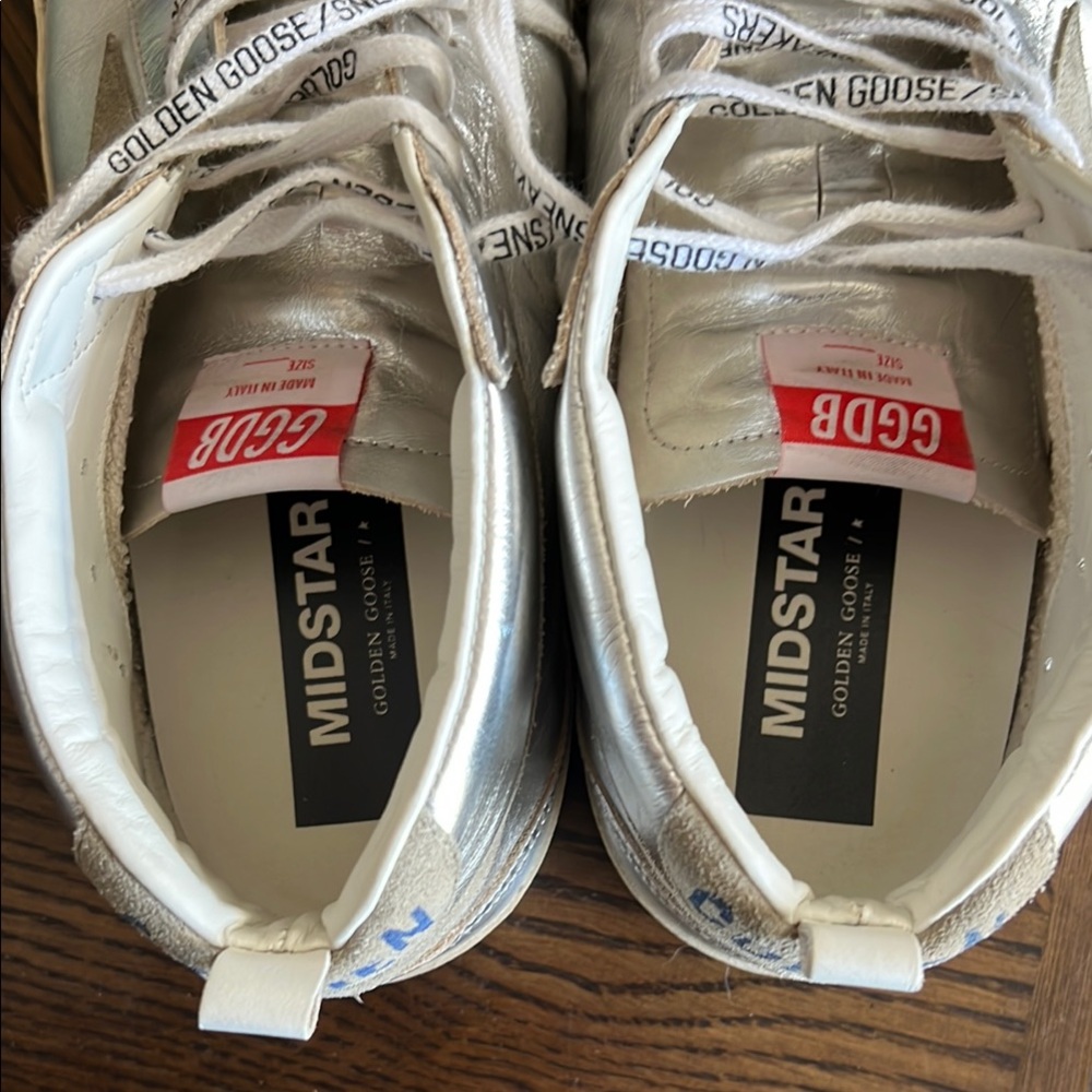 Golden Goose Metallic Silver High-Top Sneakers - Picture 7 of 8